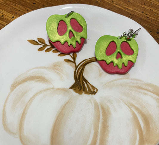 Poison apple