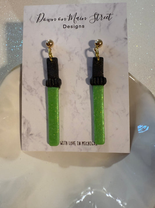 SW-green lightsaber